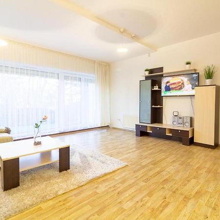 Apartment Heart Of Palanga Bagian luar foto