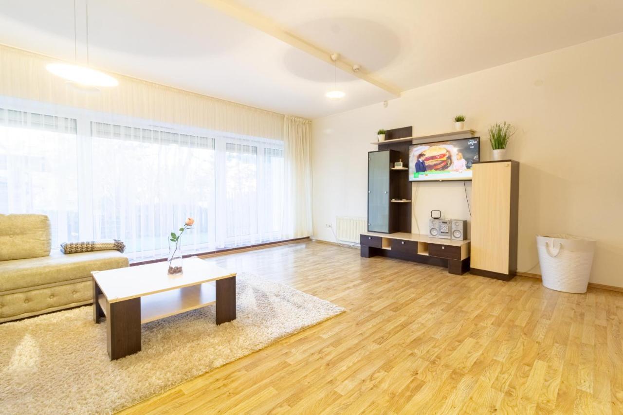 Apartment Heart Of Palanga Bagian luar foto